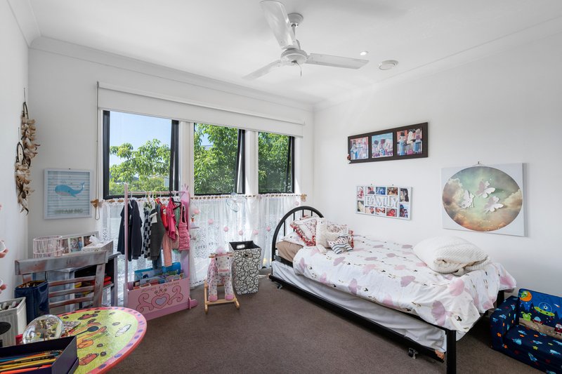 Photo - 52/1 Norris Street, Pacific Pines QLD 4211 - Image 10