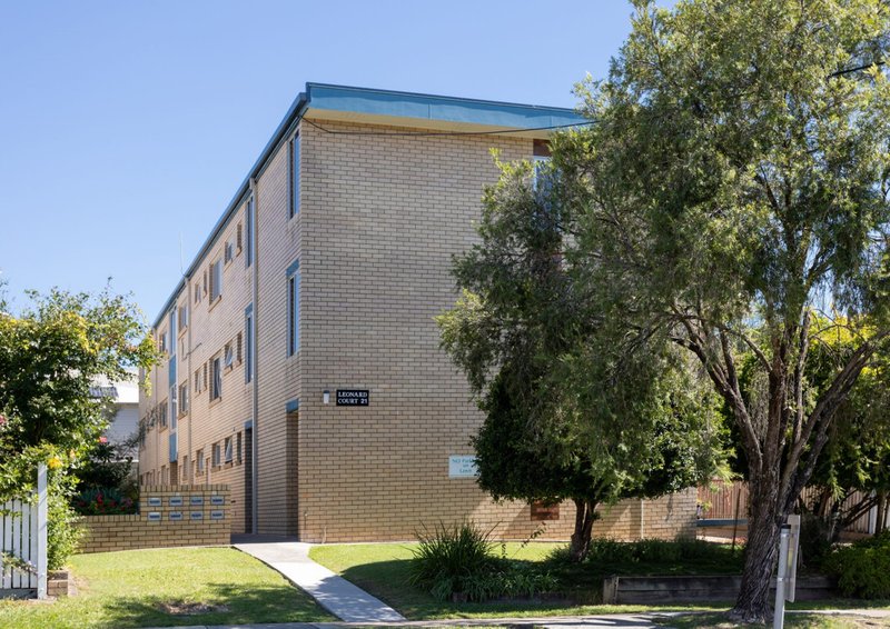 Photo - 5/21 St Leonards Street, Coorparoo QLD 4151 - Image 10