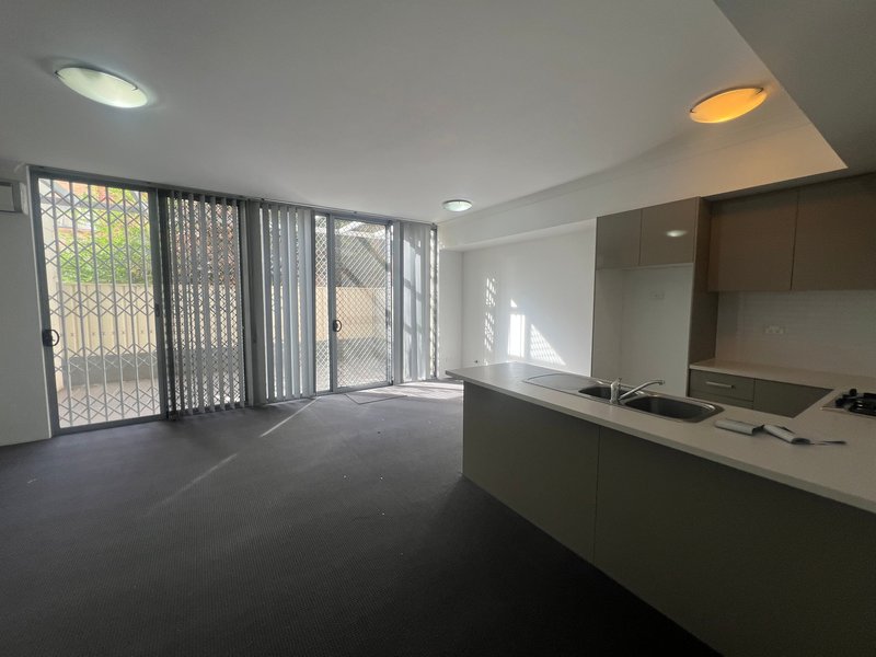 Photo - 52/10-16 Castlereagh Street, Liverpool NSW 2170 - Image 1