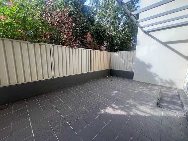 Photo - 52/10-16 Castlereagh Street, Liverpool NSW 2170 - Image 2