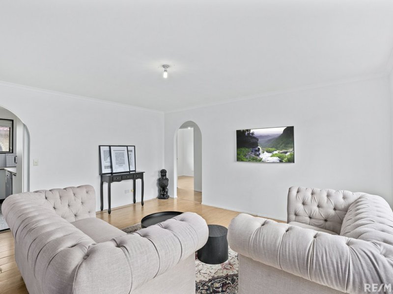 Photo - 5/211 Scarborough Street, Southport QLD 4215 - Image 2