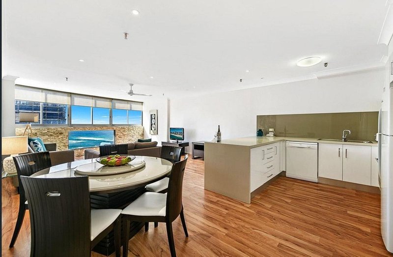 52/114 The Esplanade, Surfers Paradise QLD 4217