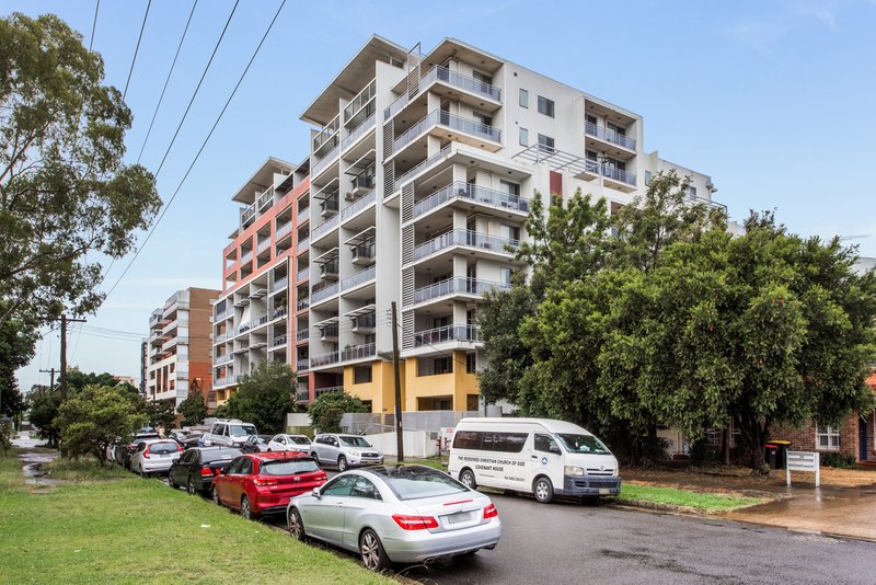 52/12-18 Bathurst Street, Liverpool NSW 2170