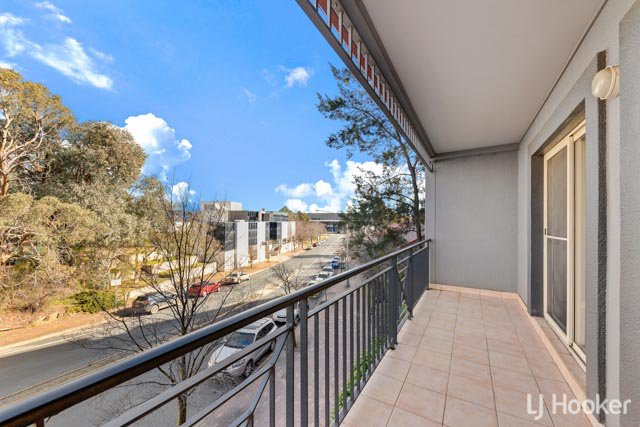 Photo - 52/13 Chandler Street, Belconnen ACT 2617 - Image 2