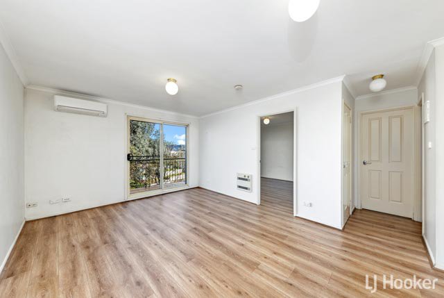 Photo - 52/13 Chandler Street, Belconnen ACT 2617 - Image 3