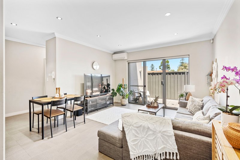 Photo - 5/213 Edward Street, Osborne Park WA 6017 - Image 2