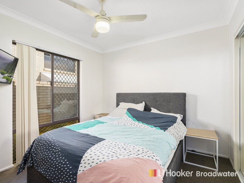 Photo - 5/213 Scarborough Street, Southport QLD 4215 - Image 6