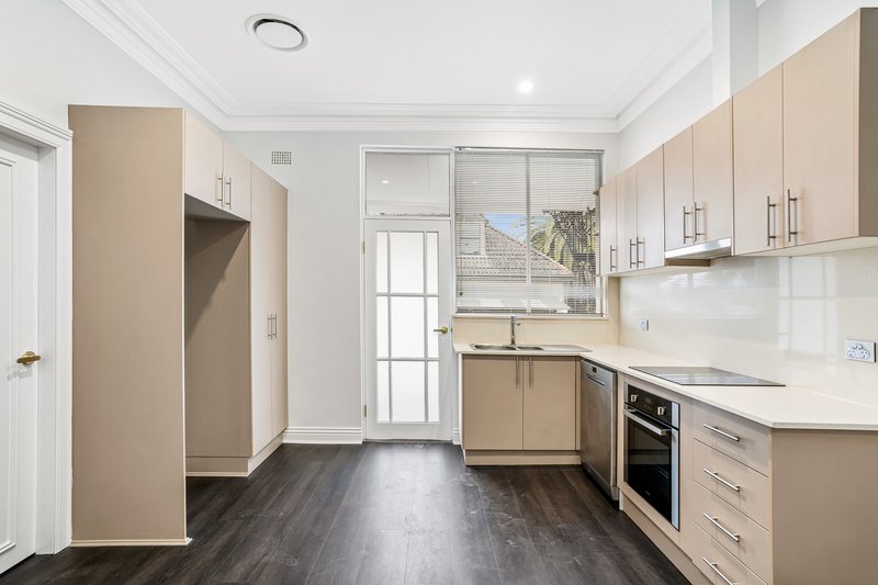 Photo - 5/214 Darling Street, Balmain NSW 2041 - Image 6