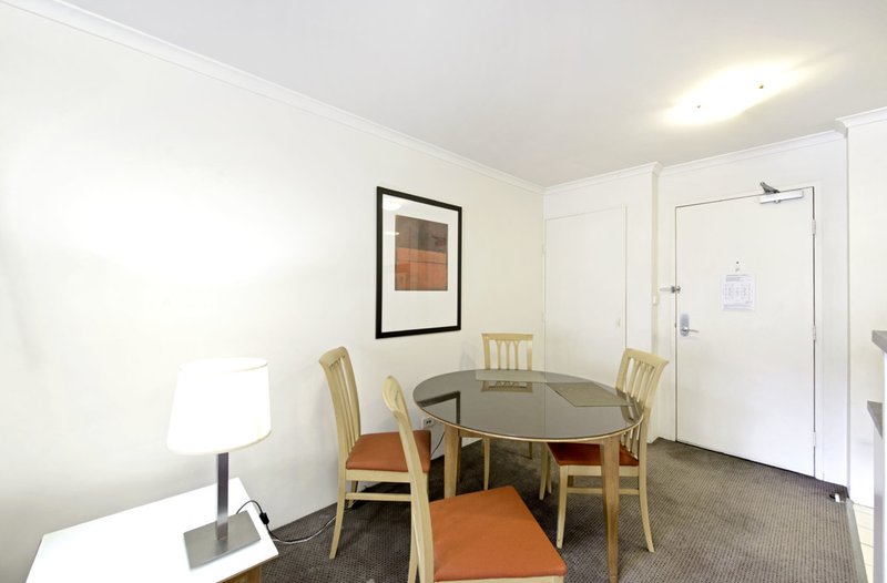 Photo - 521/74 Northbourne Avenue, Braddon ACT 2612 - Image 7