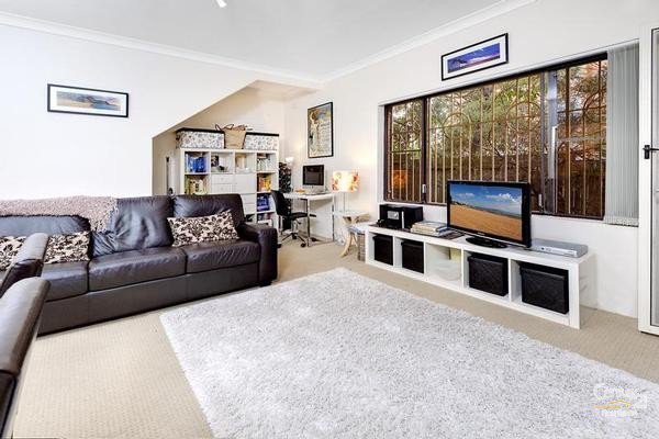 Photo - 5/218 Ben Boyd Road, Neutral Bay NSW 2089 - Image 3