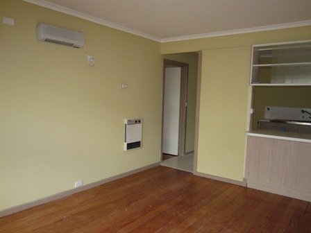 Photo - 5/218 Biggs Street, St Albans VIC 3021 - Image 3