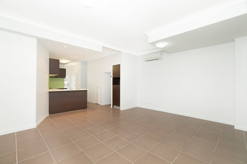 Photo - 5/22 Grosvenor Street, Yeerongpilly QLD 4105 - Image 2