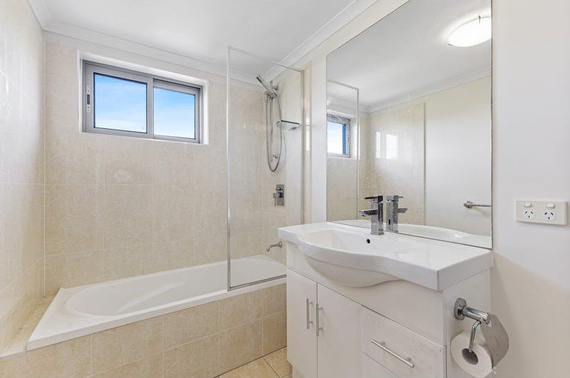 Photo - 5/22 Western Avenue, Chermside QLD 4032 - Image 6