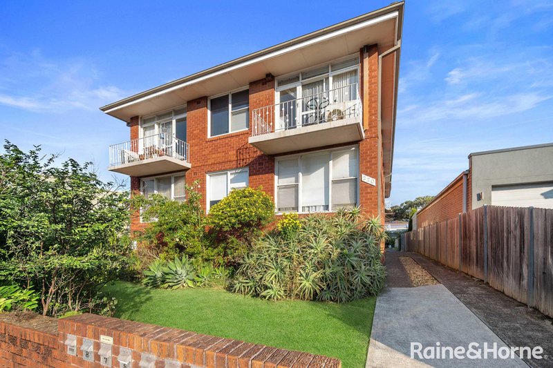 Photo - 5/220 William Street, Kingsgrove NSW 2208 - Image 1