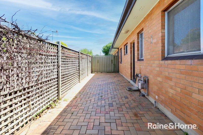 Photo - 5/223 Lambert Street, Bathurst NSW 2795 - Image 12