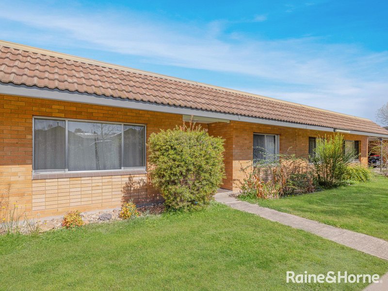 Photo - 5/223 Lambert Street, Bathurst NSW 2795 - Image 1