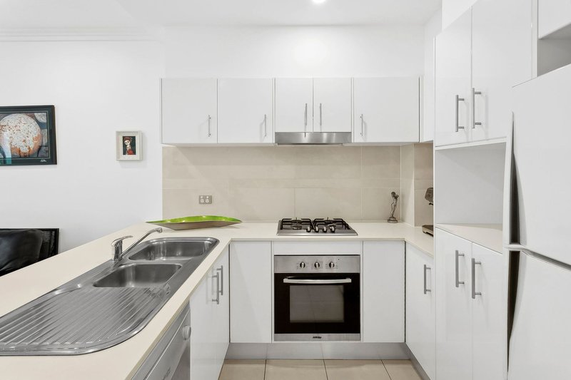 Photo - 5/23-25 Westminster Avenue, Dee Why NSW 2099 - Image 3