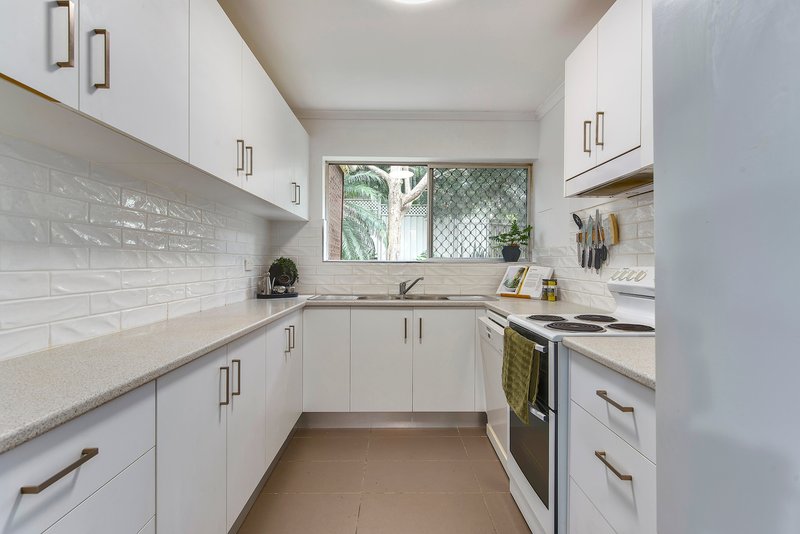 Photo - 5/23 Augustus Street, Toowong QLD 4066 - Image 4