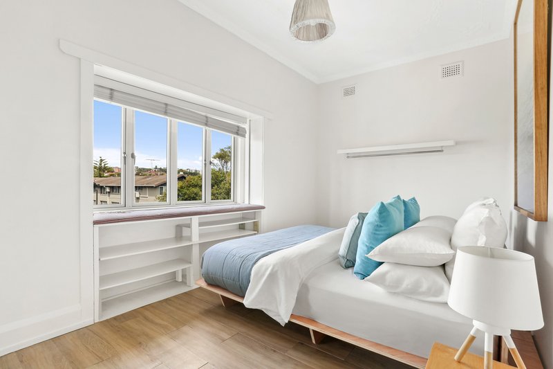 Photo - 5/23 Beach Road, Bondi Beach NSW 2026 - Image 2