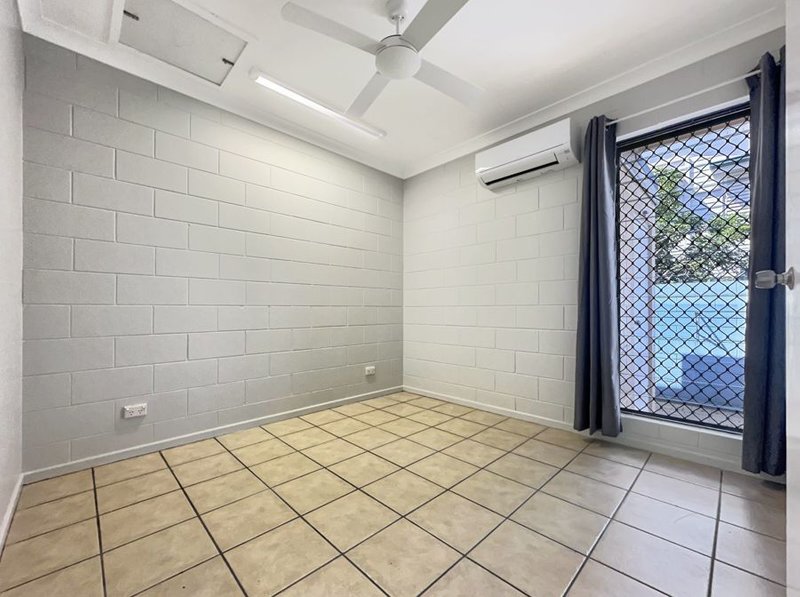 Photo - 5/23 Leigh Street, West End QLD 4810 - Image 4