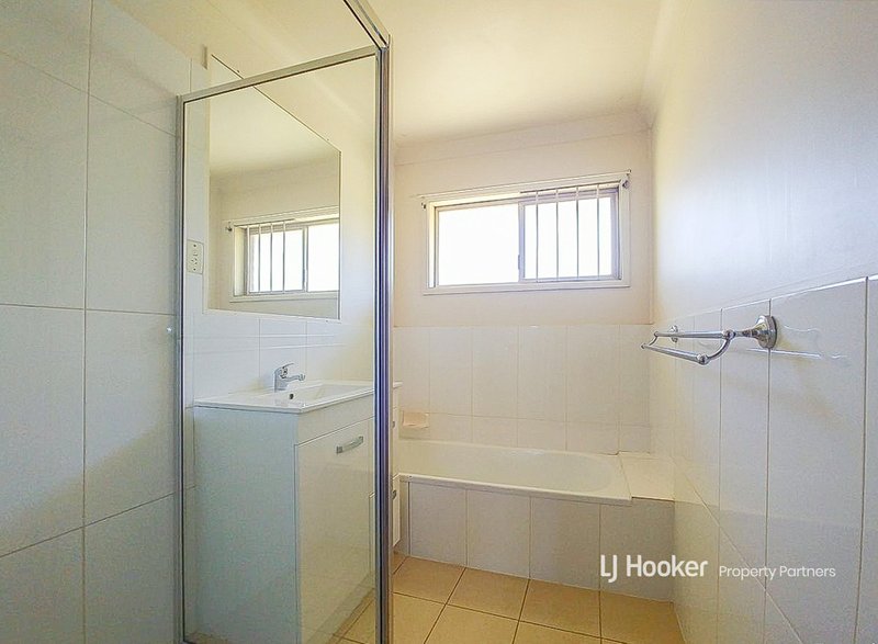 Photo - 523 Newnham Road, Upper Mount Gravatt QLD 4122 - Image 16