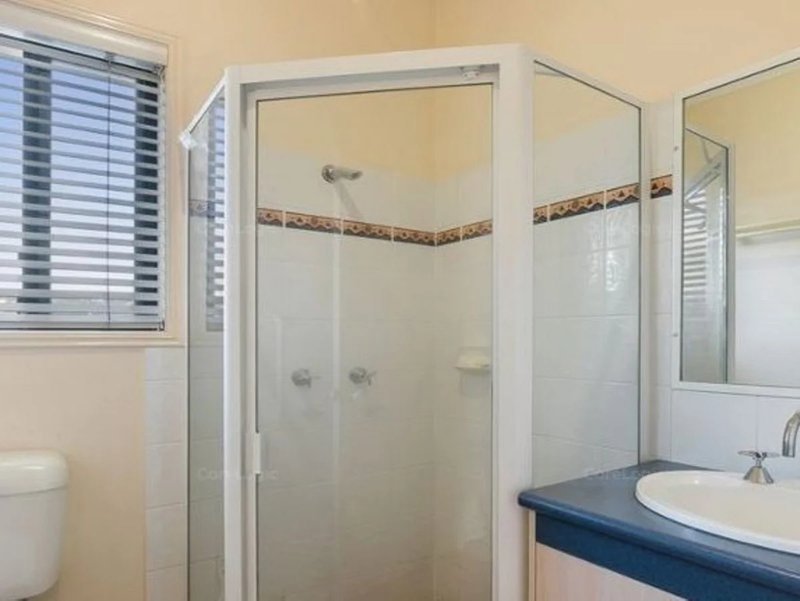 Photo - 5/232-234 Arrabri Avenue, Mount Ommaney QLD 4074 - Image 6
