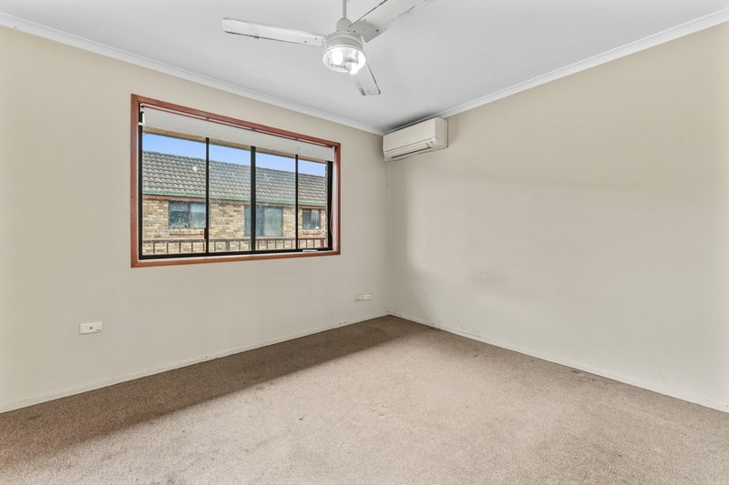 Photo - 5/24 Cotswold Street, Mount Warren Park QLD 4207 - Image 4