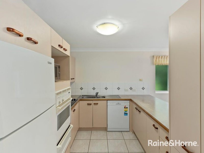 Photo - 5/24 Depper Street, St Lucia QLD 4067 - Image 3