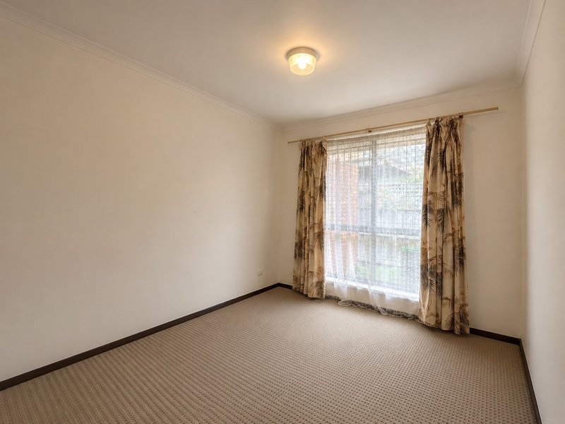 Photo - 5/241- 243 Westall Road, Clayton South VIC 3169 - Image 8