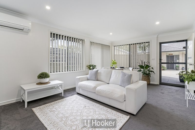 Photo - 5/25-27 Lurnea Crescent, Valentine NSW 2280 - Image 7