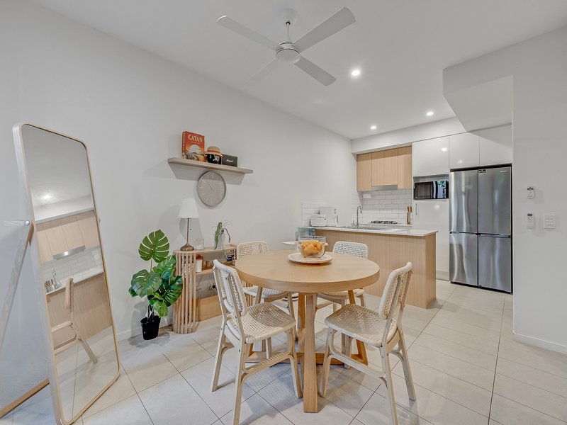 Photo - 5/25 Botanica Drive, Sippy Downs QLD 4556 - Image 2