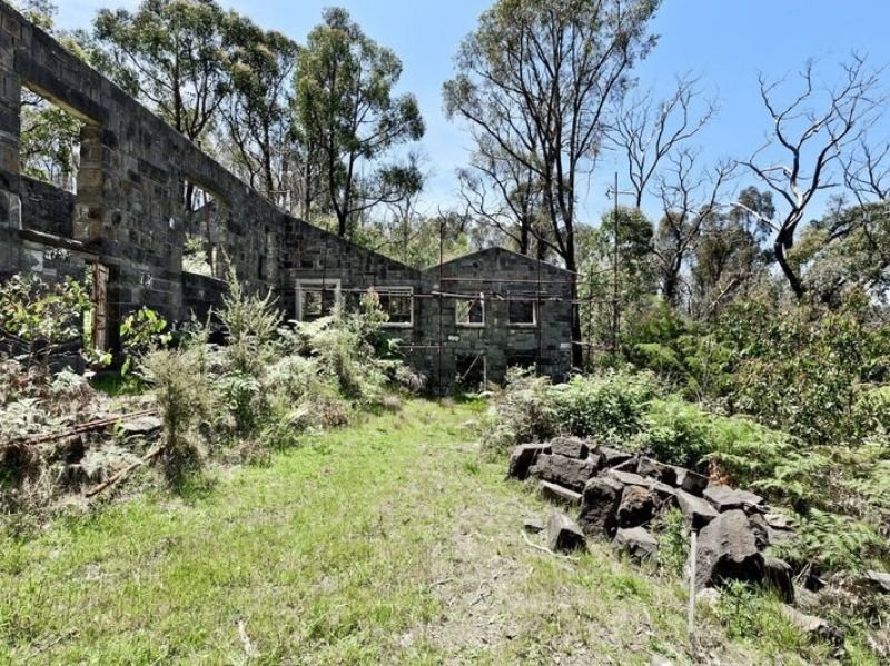 525 Coombs Road, Kinglake West VIC 3757