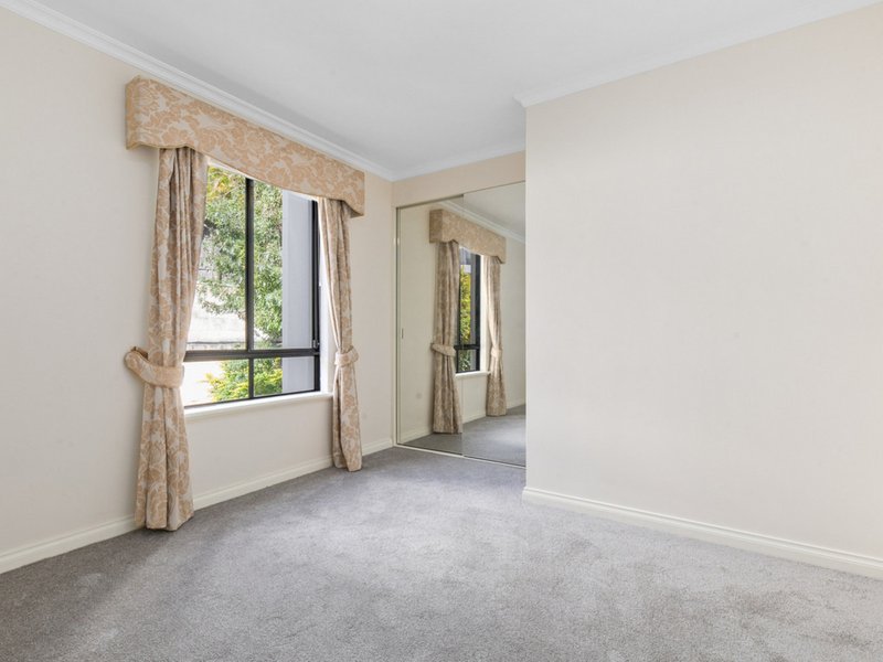 Photo - 5/25 Haig Park Circle, East Perth WA 6004 - Image 19