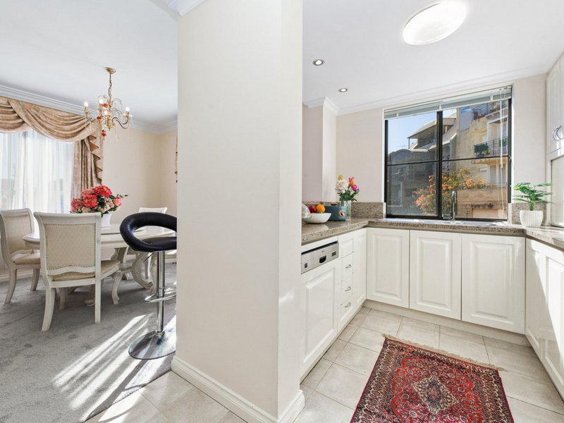 Photo - 5/25 Haig Park Circle, East Perth WA 6004 - Image 7