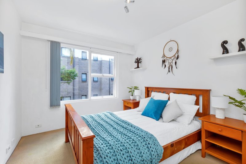 Photo - 5/25 Kingsway , Dee Why NSW 2099 - Image 3