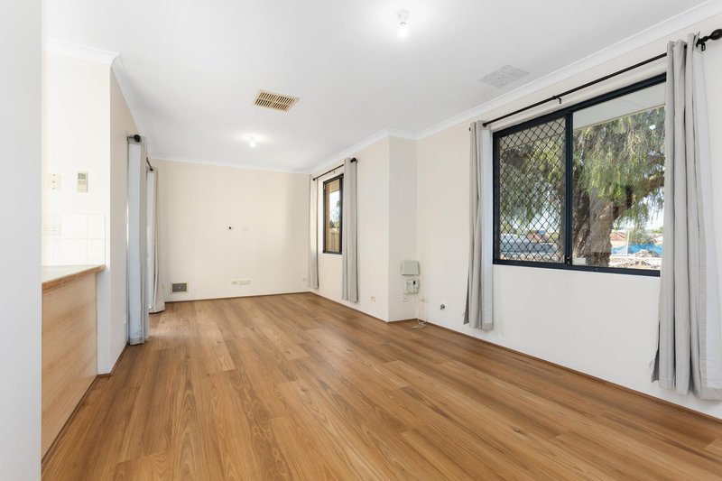 Photo - 5/25 Norman Street, St James WA 6102 - Image 3