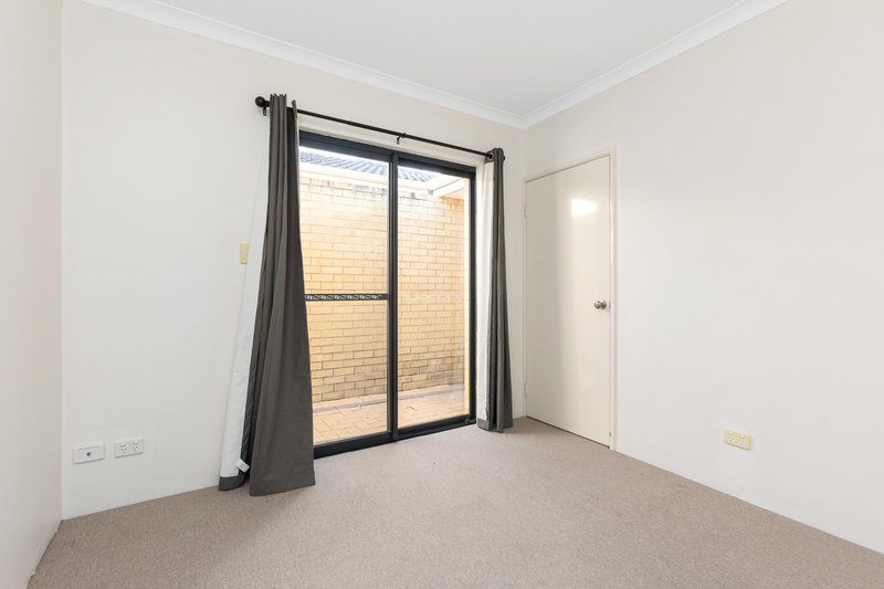 Photo - 5/25 Norman Street, St James WA 6102 - Image 11