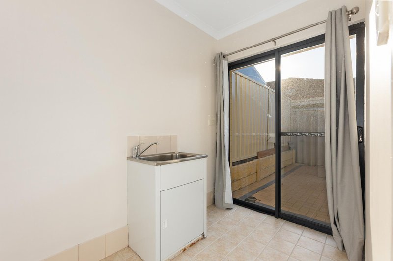 Photo - 5/25 Norman Street, St James WA 6102 - Image 16