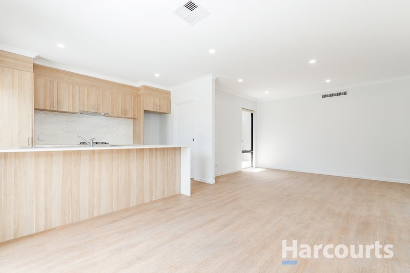 Photo - 5/25 Rosso Meander, Woodvale WA 6026 - Image 8