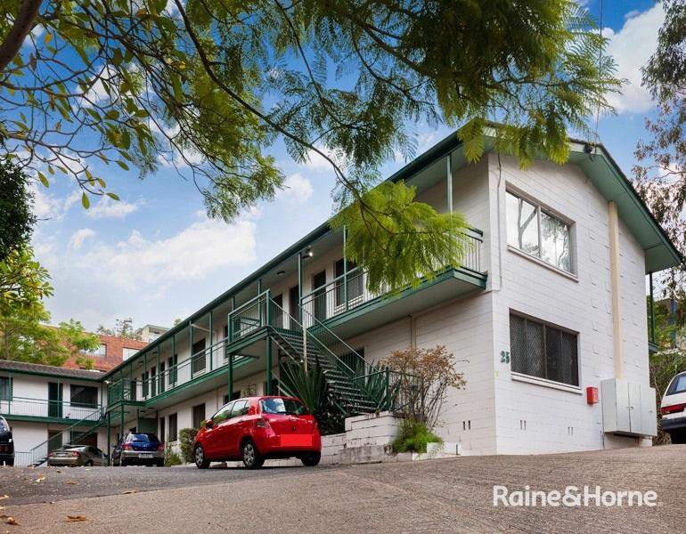 Photo - 5/25 Sir Fred Schonell Drive, St Lucia QLD 4067 - Image 1