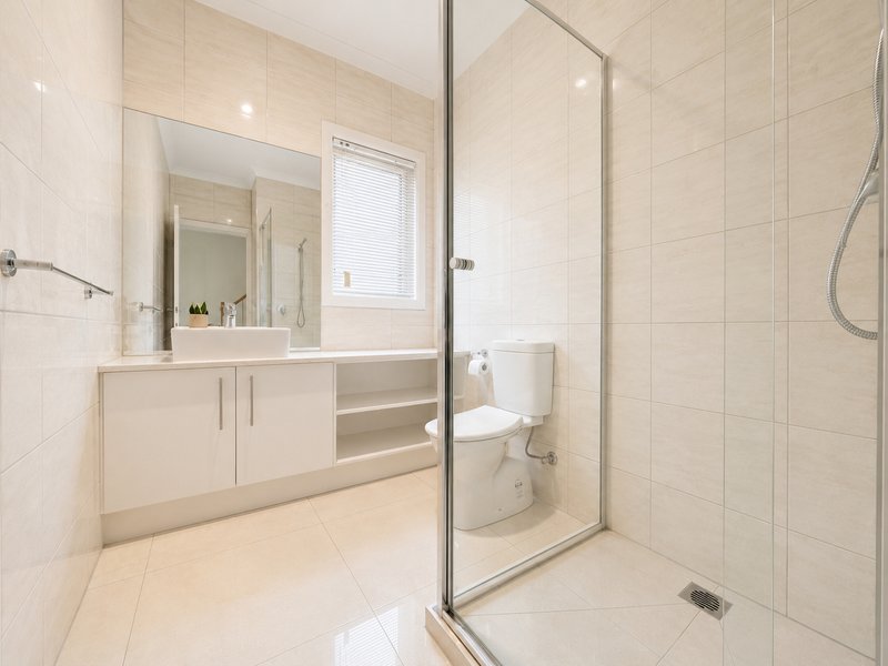 Photo - 5/25 Willoughby Street, Reservoir VIC 3073 - Image 7