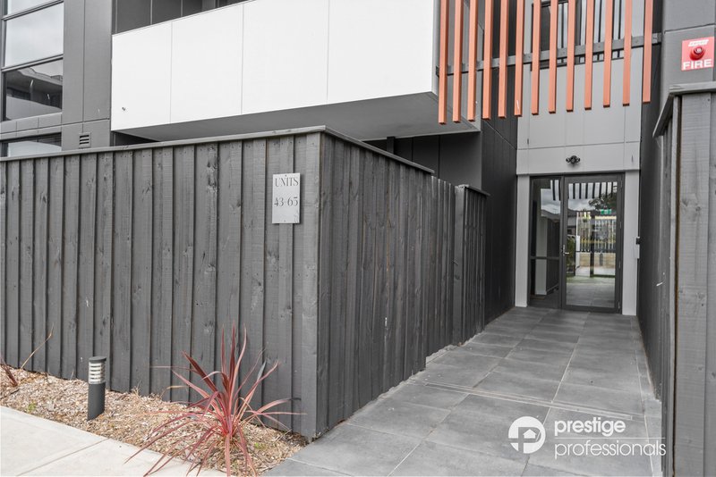 Photo - 52/51-55 Hutton Road, Edmondson Park NSW 2174 - Image 2