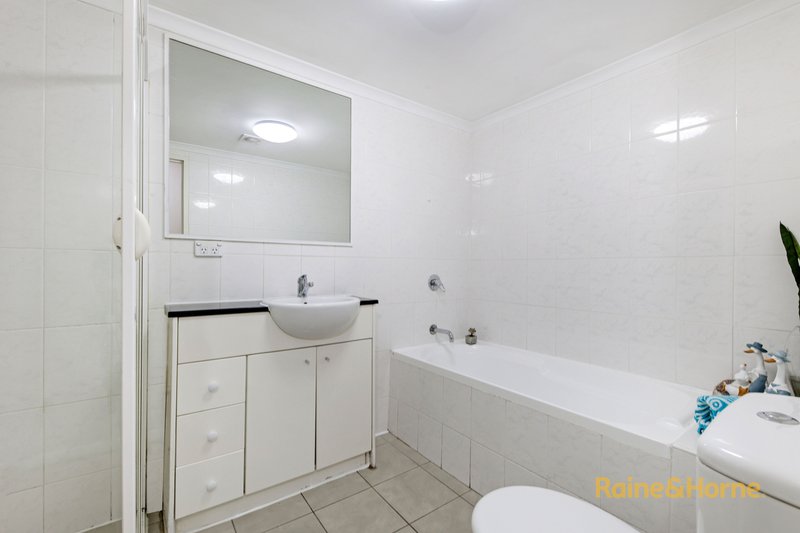 Photo - 5/26-30 Hassall Street, Parramatta NSW 2150 - Image 8