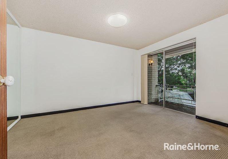 Photo - 5/26 Brisbane Street, Toowong QLD 4066 - Image 5