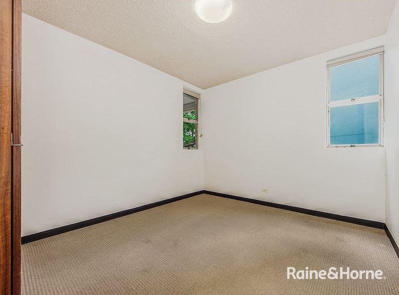 Photo - 5/26 Brisbane Street, Toowong QLD 4066 - Image 6