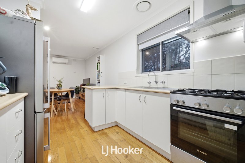 Photo - 5/26 Camelia Grove, Cheltenham VIC 3192 - Image 6