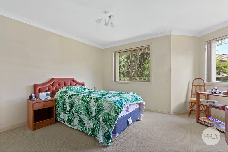 Photo - 5/26 Park Street, Peakhurst NSW 2210 - Image 5