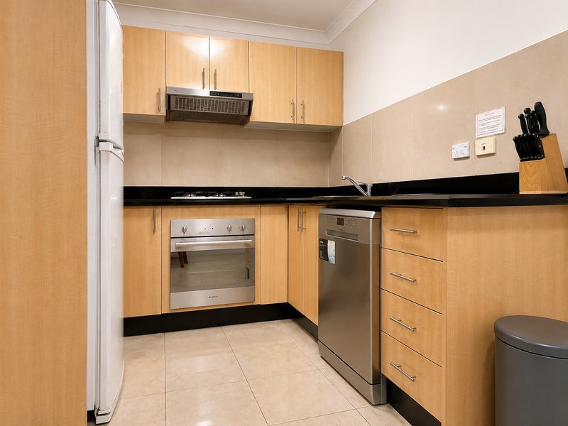 Photo - 5/26 Pitt Street, Parramatta NSW 2150 - Image 3