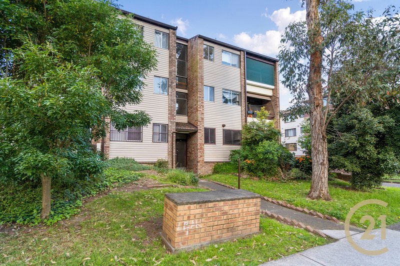 5/26 Remembrance Avenue, Warwick Farm NSW 2170