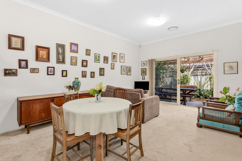 Photo - 5/27-29 Cannons Parade, Forestville NSW 2087 - Image 3